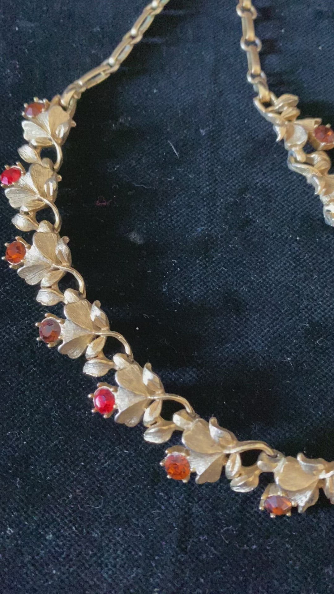 1950s Unsigned Diamanté Necklace (looks like Coro or Jewelcraft)