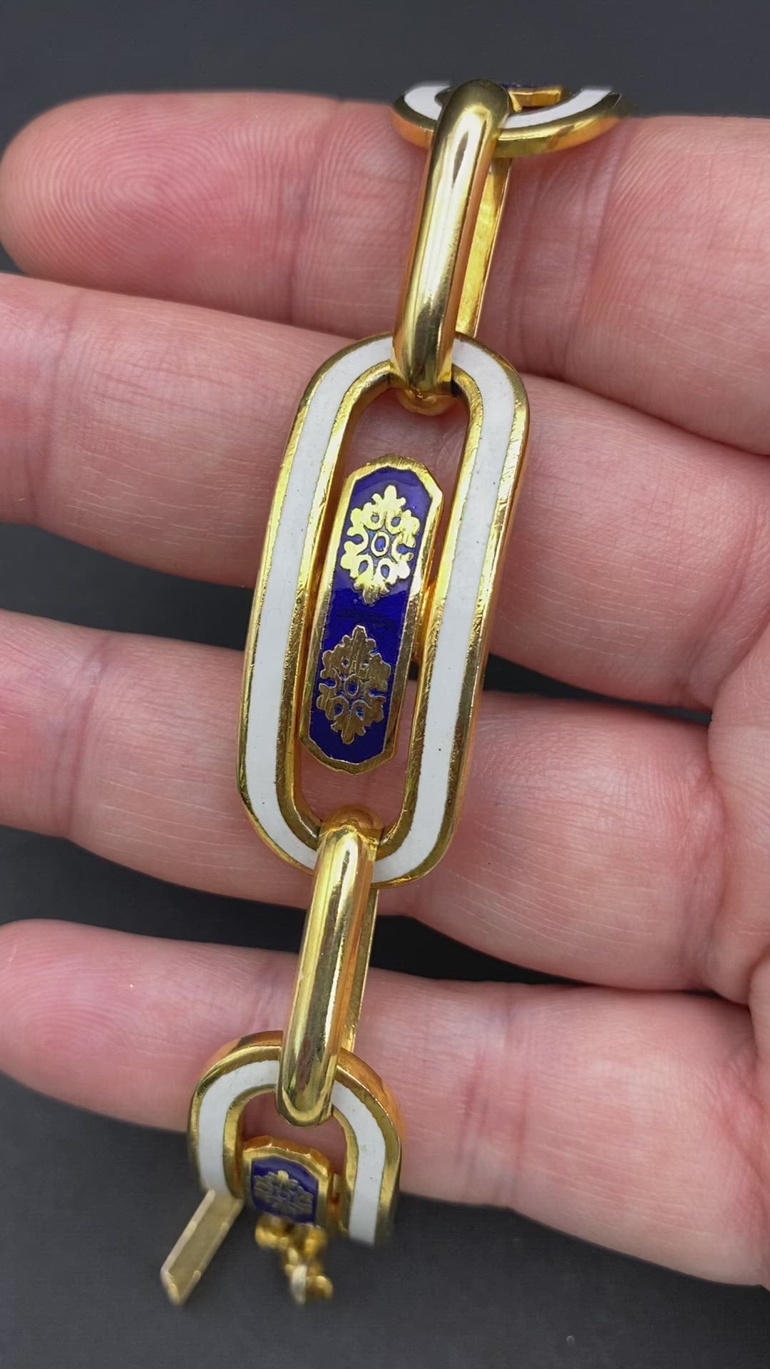 Superb Elegant High Quality Enamel and Gold Metal Link Bracelet