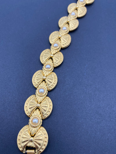 1980s Faux pearl & Gold Metal Aztec inspired Bracelet