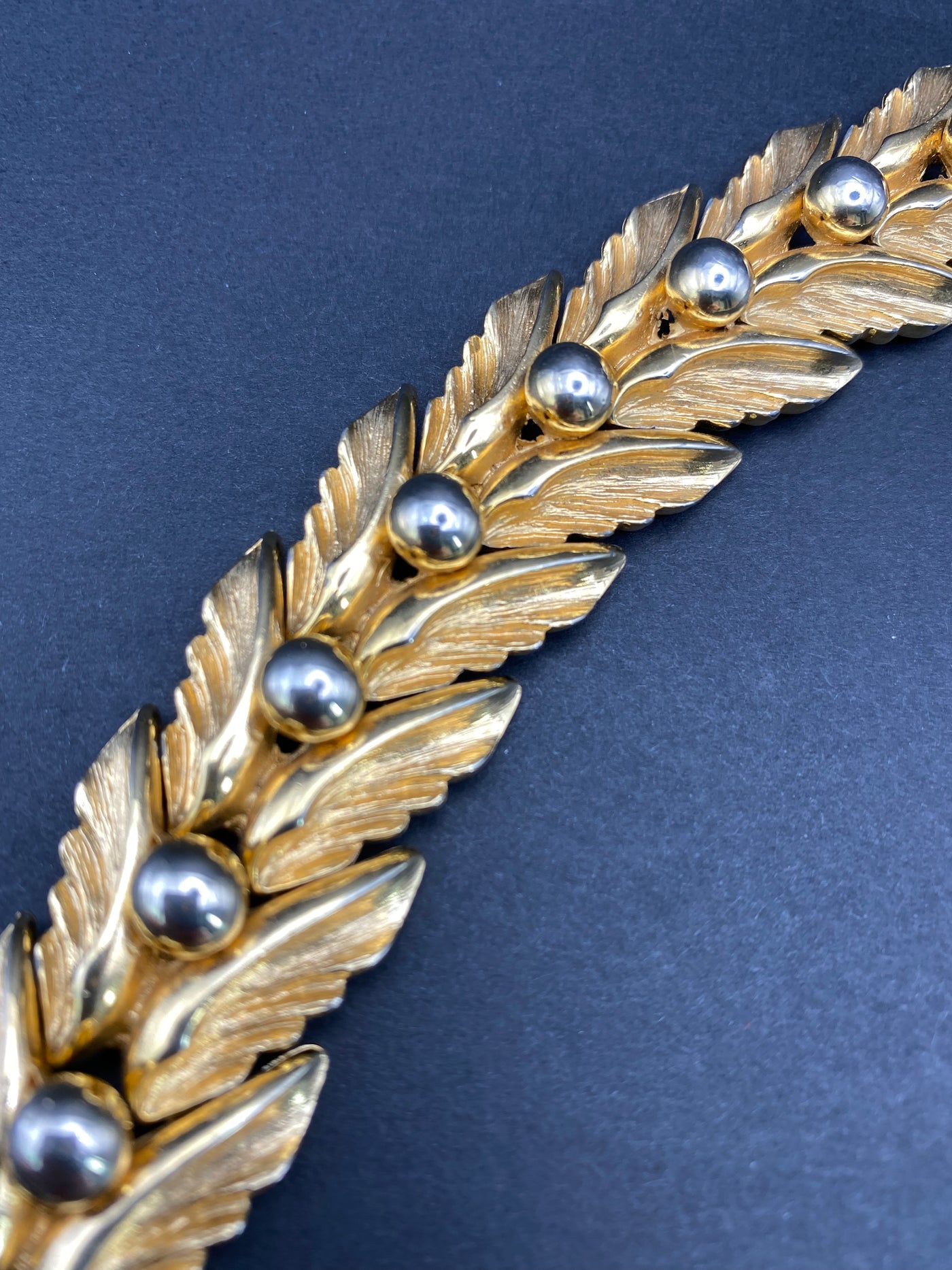 Gold Metal Articulated Bracelet