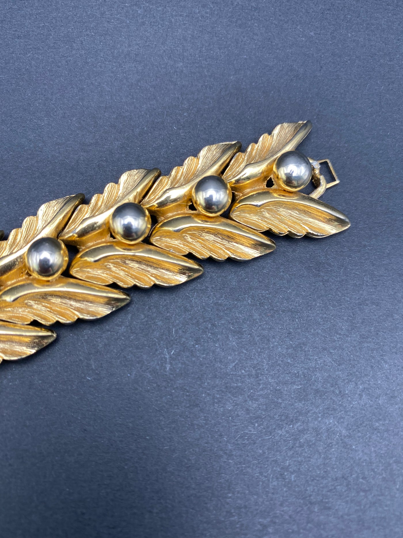 Gold Metal Articulated Bracelet