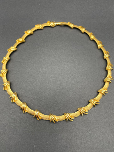 Lovely Signed Corocraft Collar Necklace