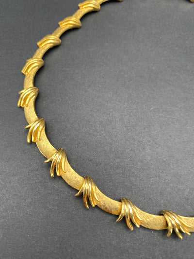 Lovely Signed Corocraft Collar Necklace