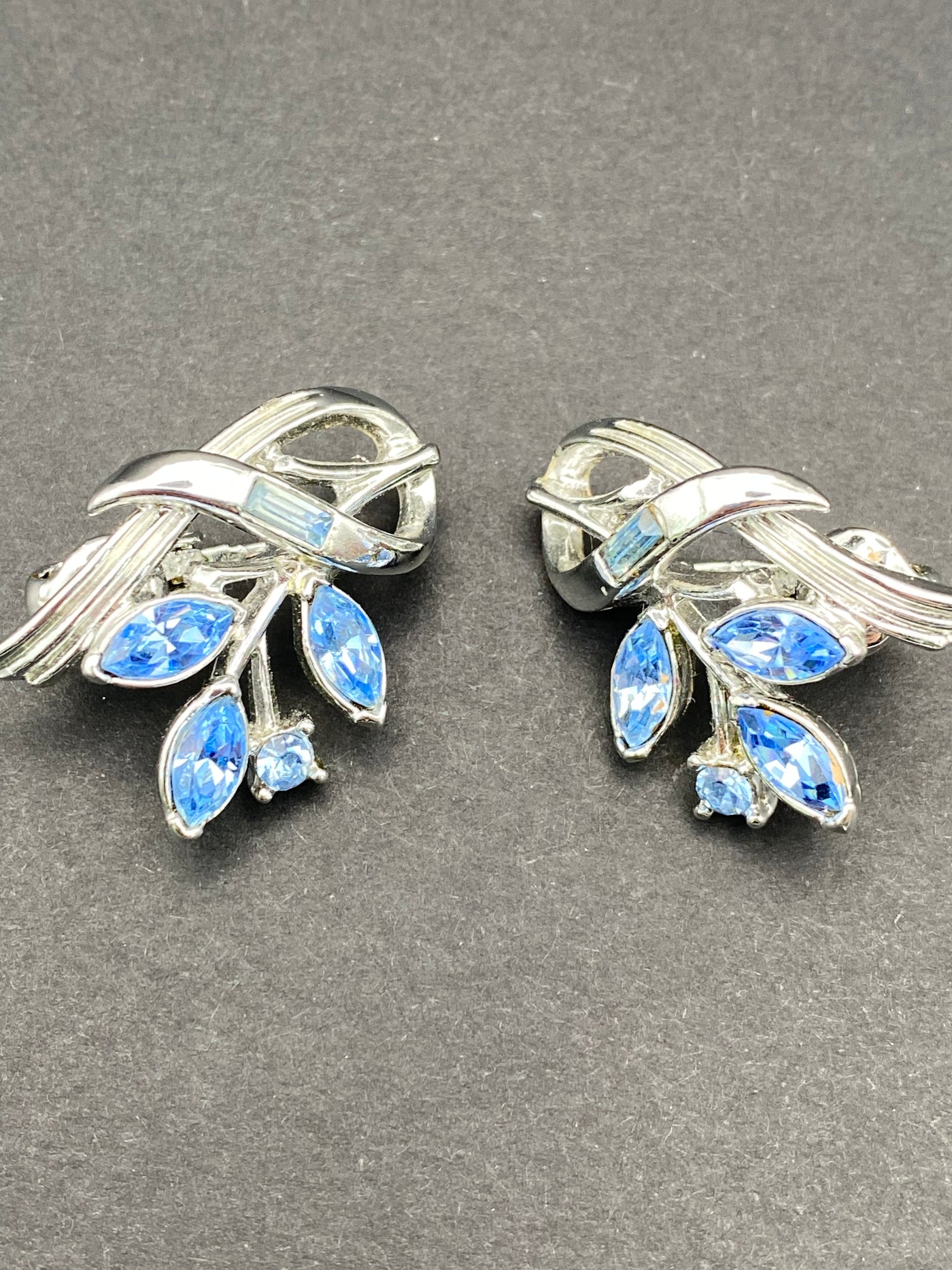 Classic 1950s Clip Earrings by Jewelcraft