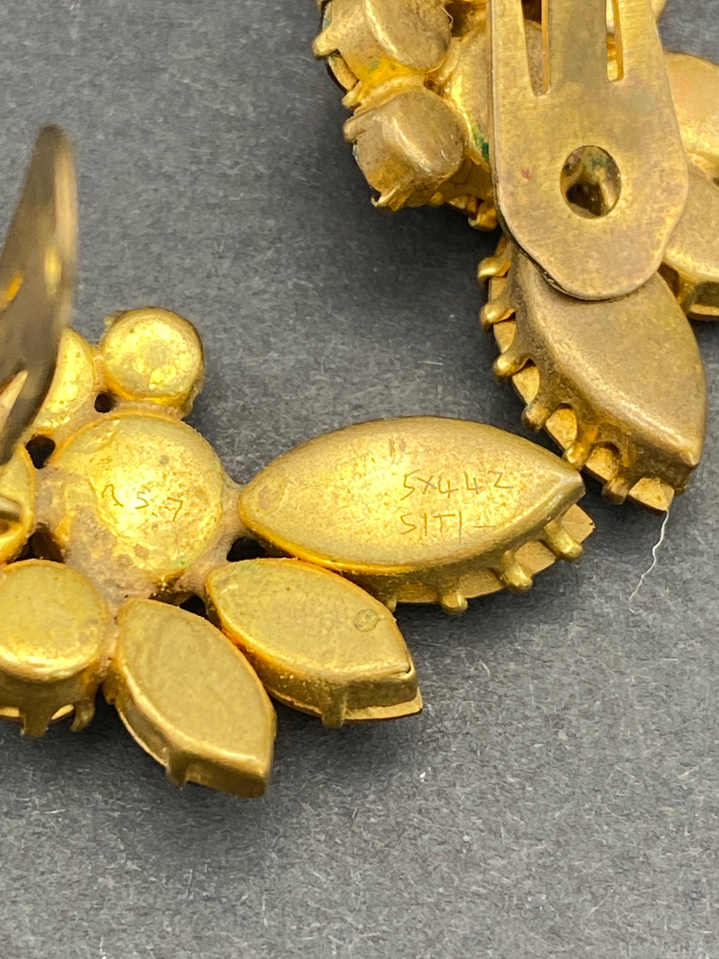 Gorgeous Autumnal 1950s Diamanté Clips