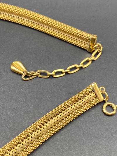 Unusual 1960s Collar Necklace