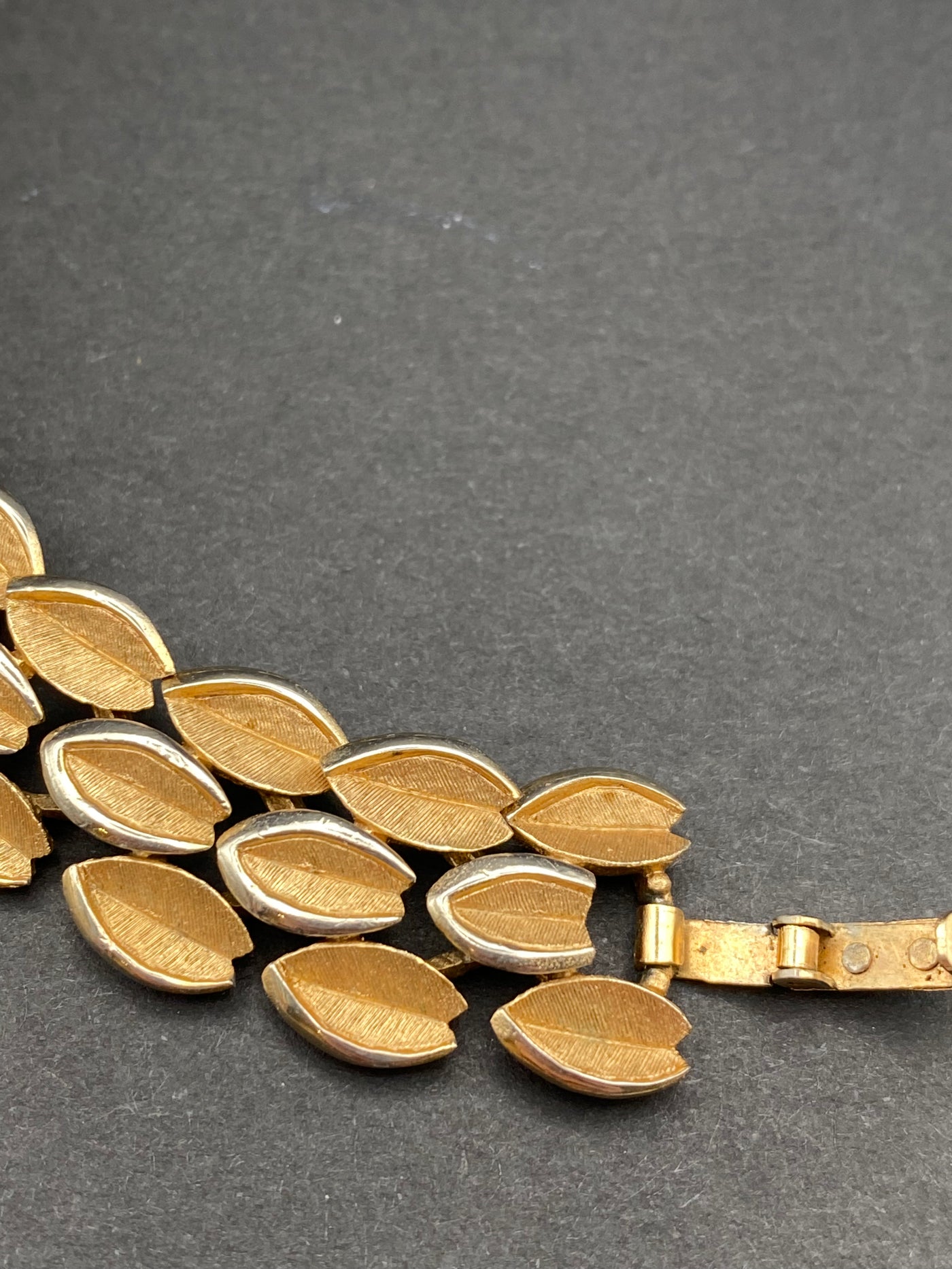 1960s Signed Trifari Faux Gold Articulated Bracelet