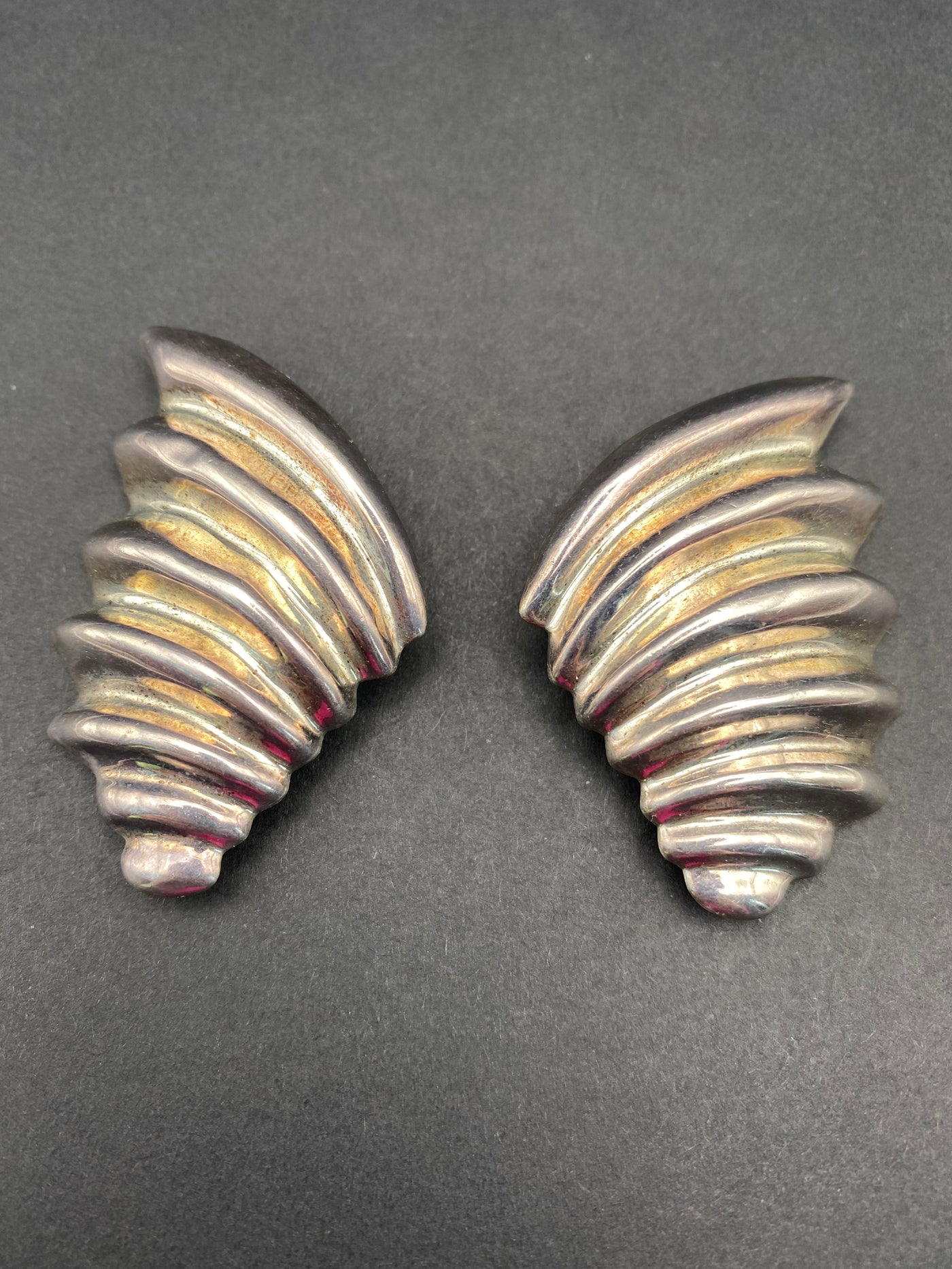 Stylish 1980s Taxco Mexico Clip on Earrings