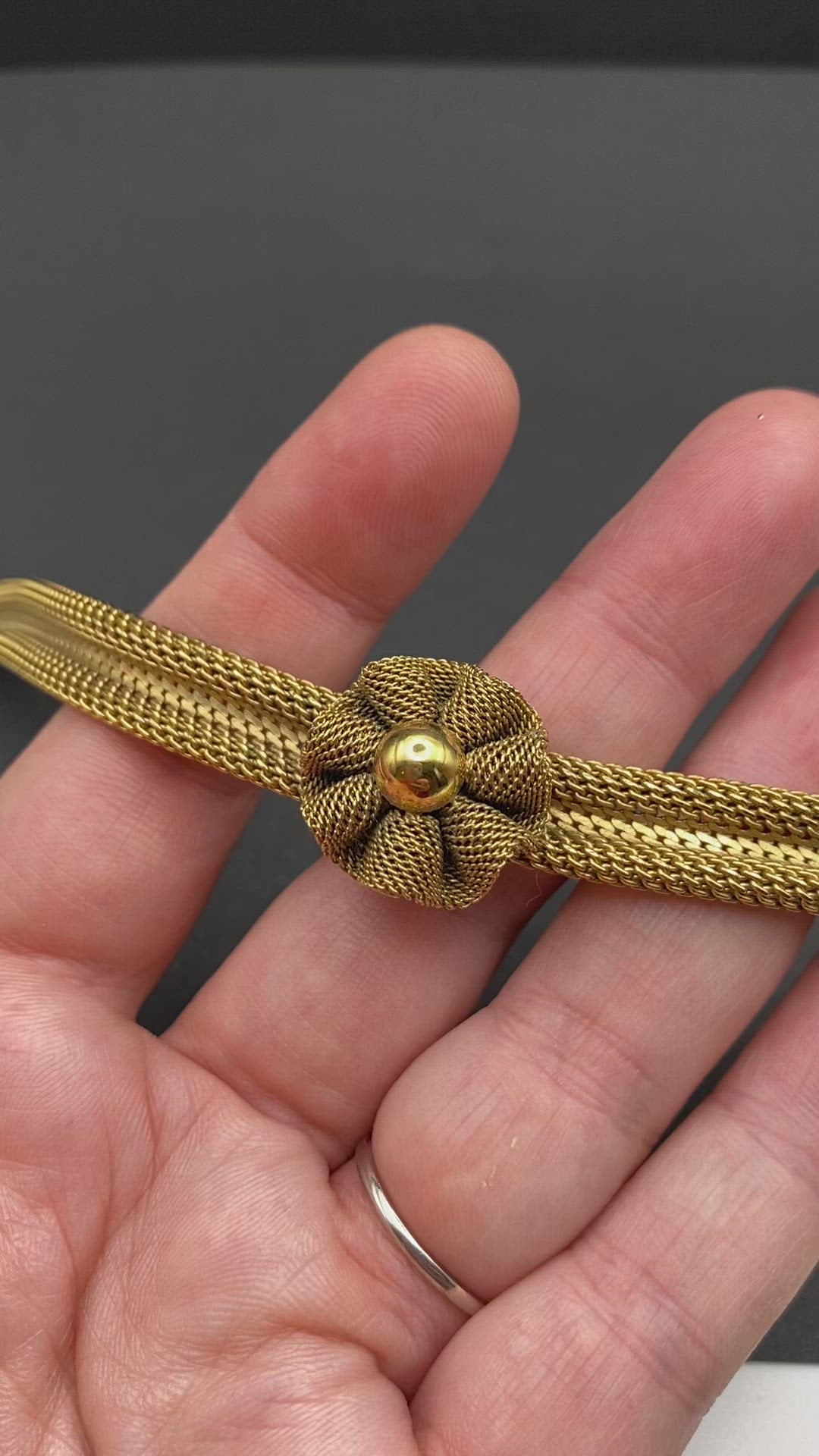 Unusual 1960s Collar Necklace